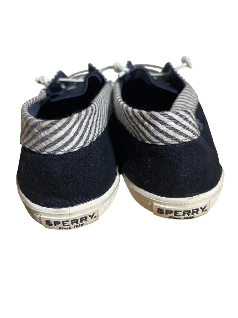 Sperry these top